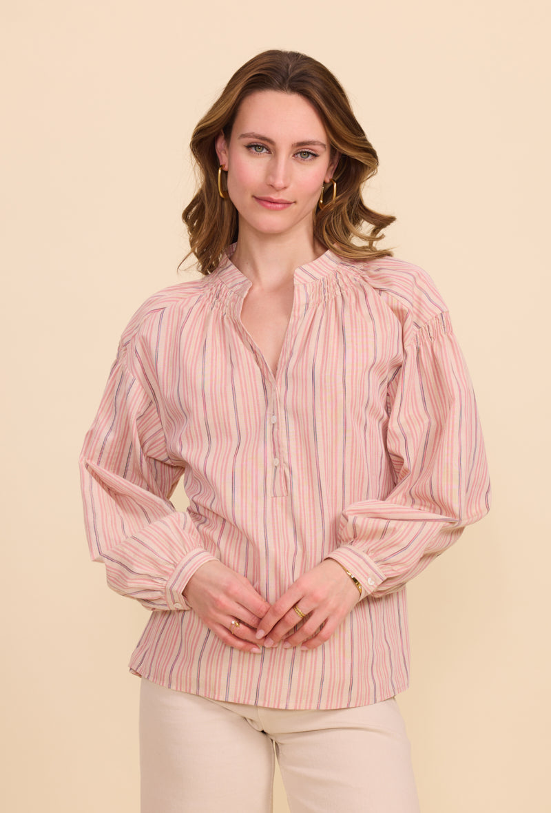 Chemise en coton à rayures, col tunisien