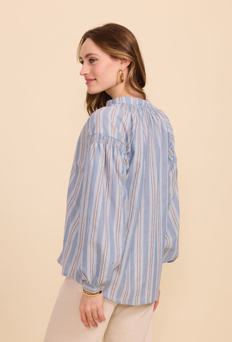 Chemise en coton à rayures, col tunisien