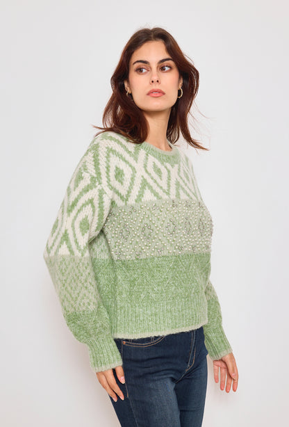 Pull à motifs et fantaisies