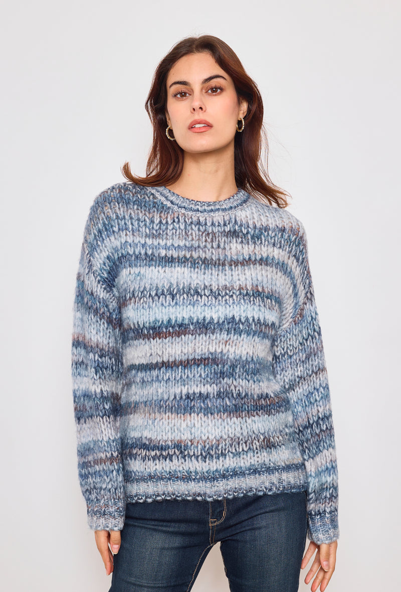 Gradient color knitted sweater