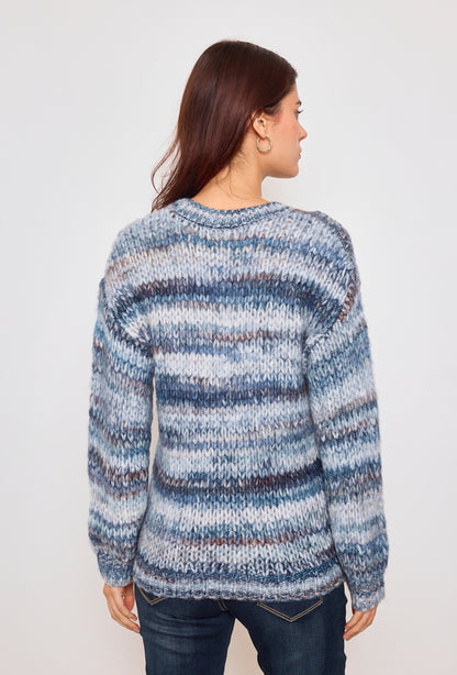 Gradient color knitted sweater