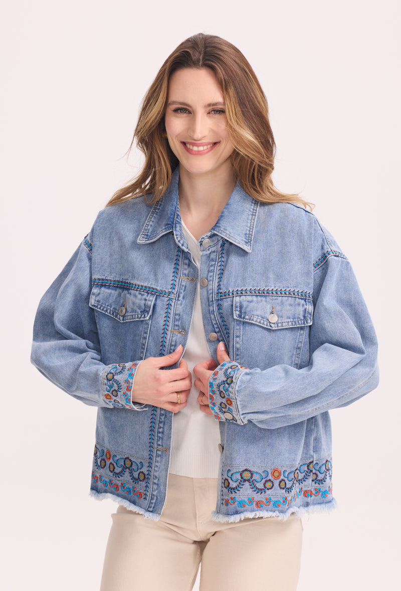 Chemise en jeans avec broderies