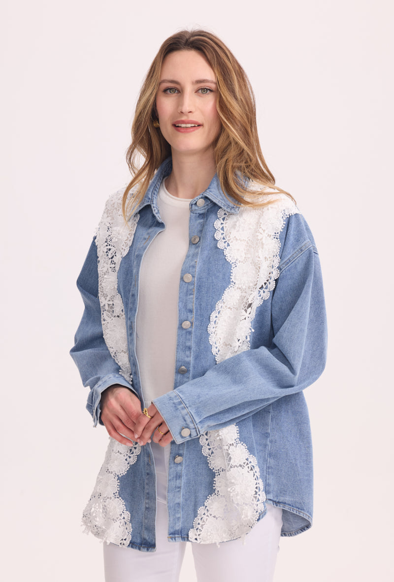 Chemise en jeans avec broderies