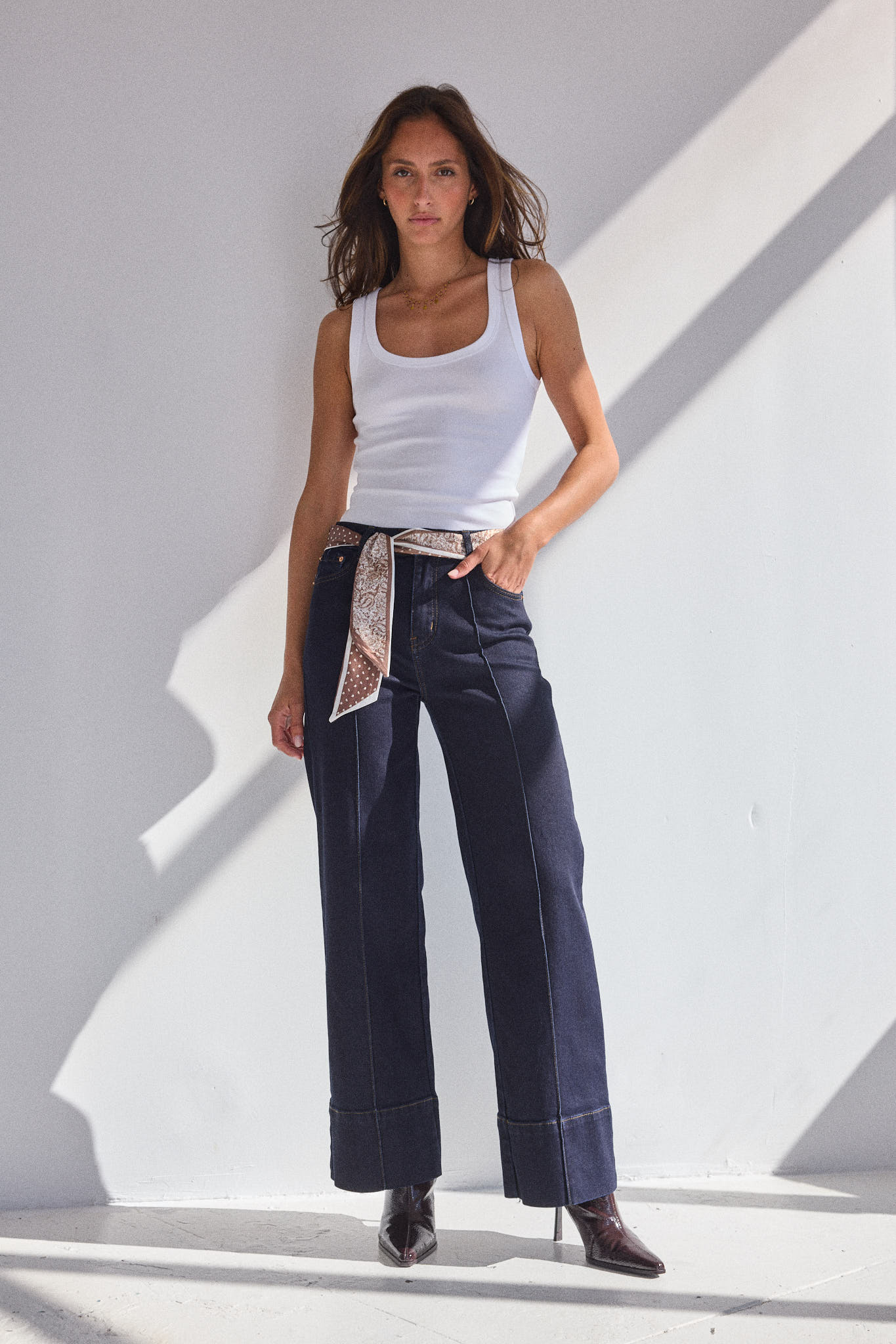 IRIS - Jean Straight & Box Pleats