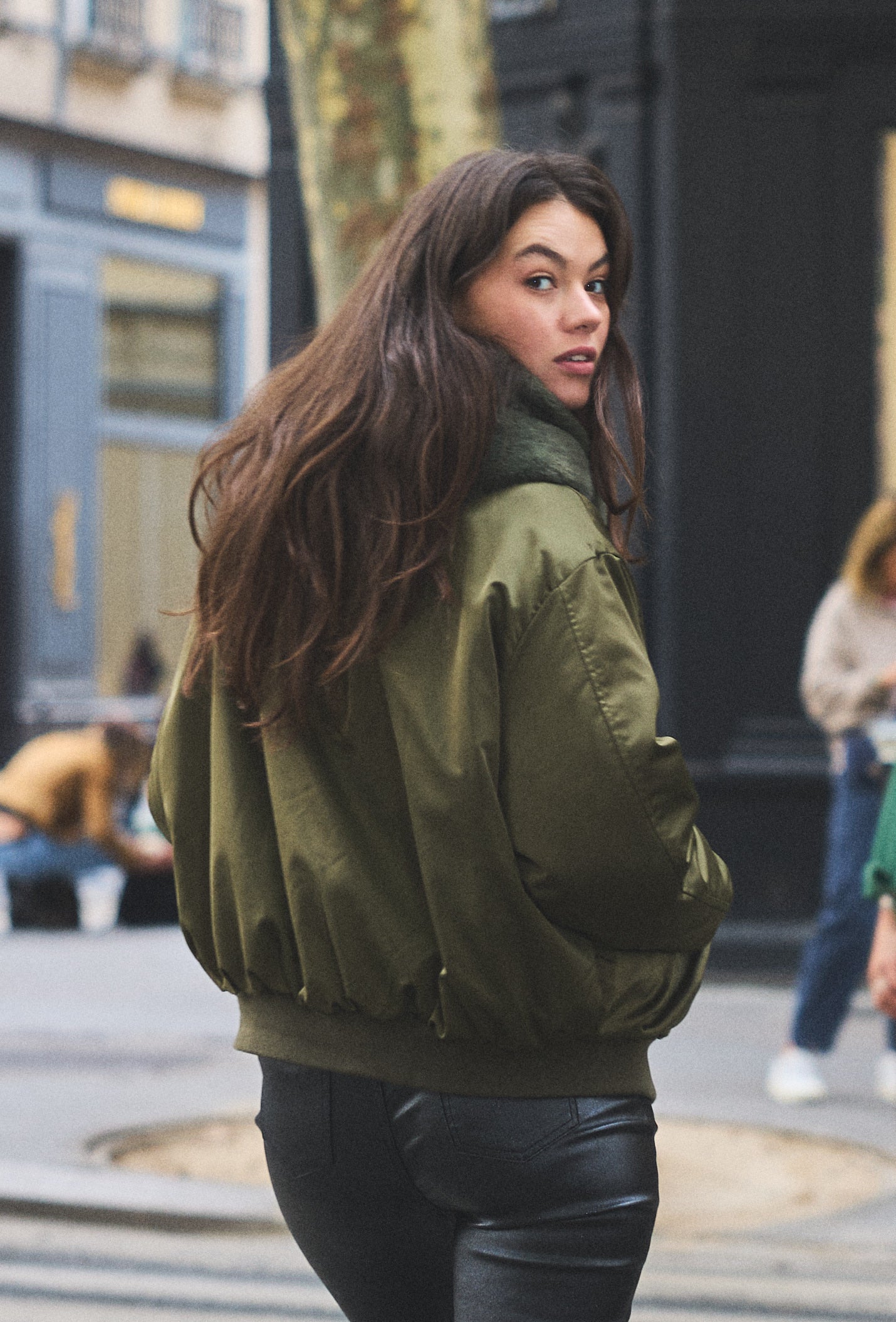 Bomber jacket with fur interior